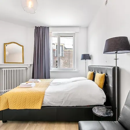 House Victoria * Diksmuide
